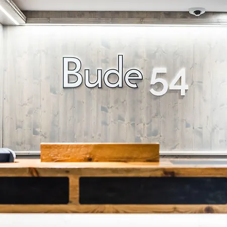 Bude54 3*